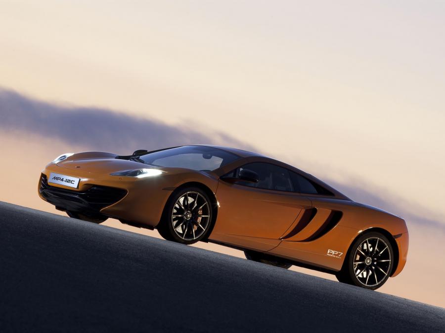  McLaren MP4-12C 2009 года  (фото 55 из 268)